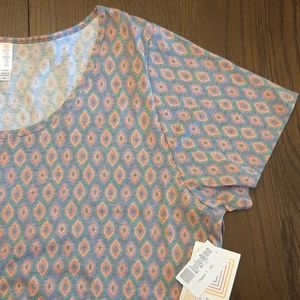 LuLaRoe Classic T